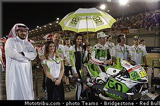 motogp_pitbabe_004_qatar_losail_2013.jpg