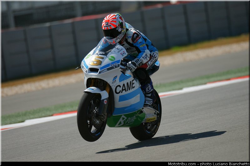 moto2_zarco_004_usa_austin_2013