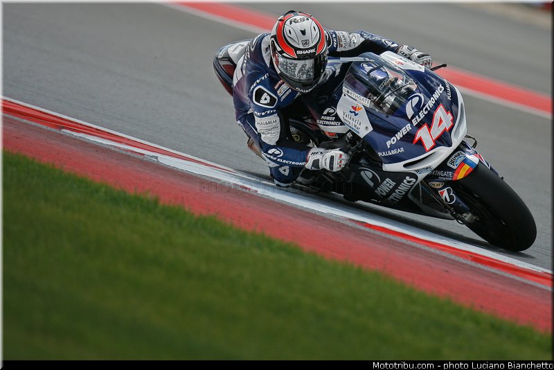 motogp_de_puniet_001_usa_austin_2013