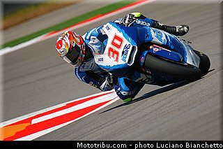 moto2_nakagami_002_usa_austin_2013.jpg