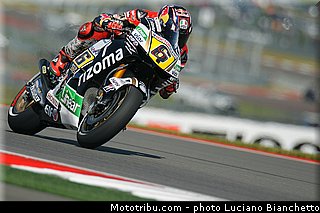motogp_bradl_001_usa_austin_2013.jpg