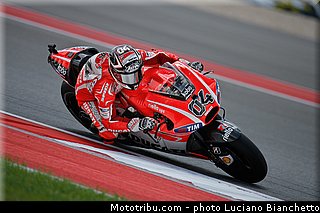 motogp_dovizioso_001_usa_austin_2013.jpg