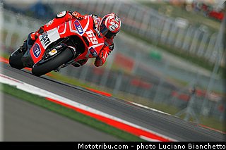 motogp_hayden_001_usa_austin_2013.jpg