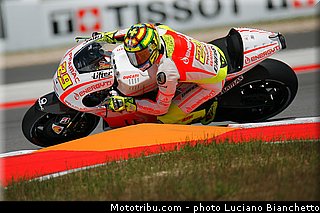 motogp_iannone_001_usa_austin_2013.jpg