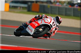 motogp_spies_001_usa_austin_2013.jpg