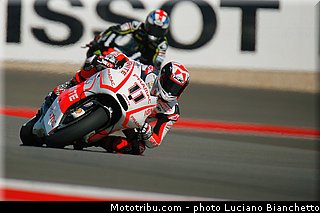motogp_spies_004_usa_austin_2013.jpg