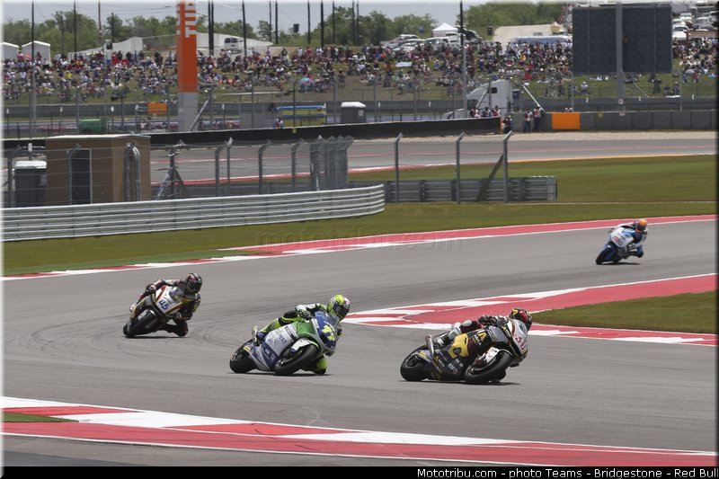 moto2_010_usa_austin_2013