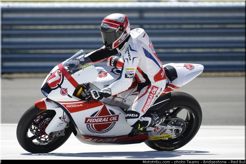 moto2_pradita_005_usa_austin_2013