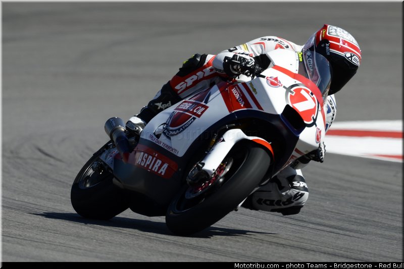 moto2_pradita_008_usa_austin_2013