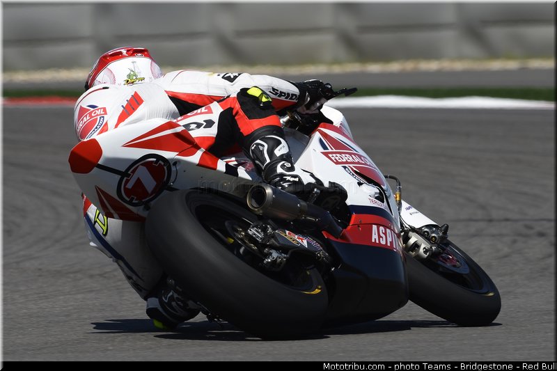 moto2_pradita_010_usa_austin_2013