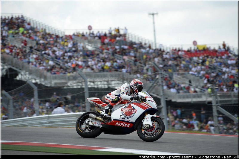 moto2_pradita_014_usa_austin_2013