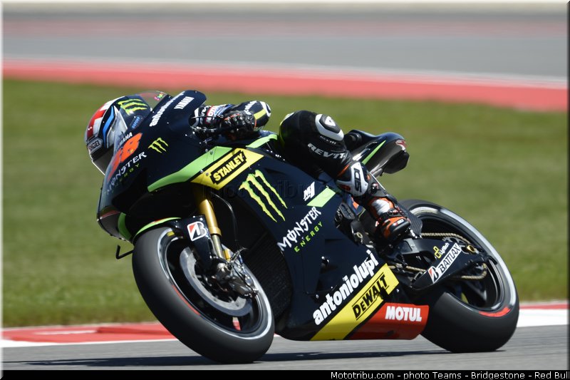 motogp_crutchlow_012_usa_austin_2013