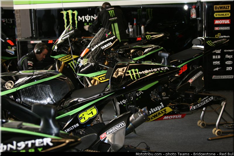 motogp_crutchlow_020_usa_austin_2013