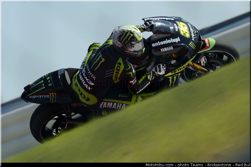 motogp_crutchlow_022_usa_austin_2013