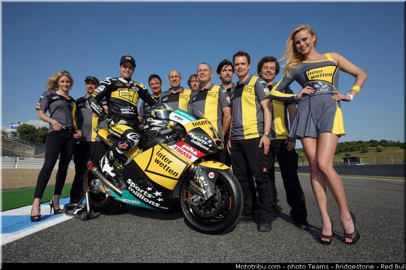 motogp_pitbabe_004_usa_austin_2013
