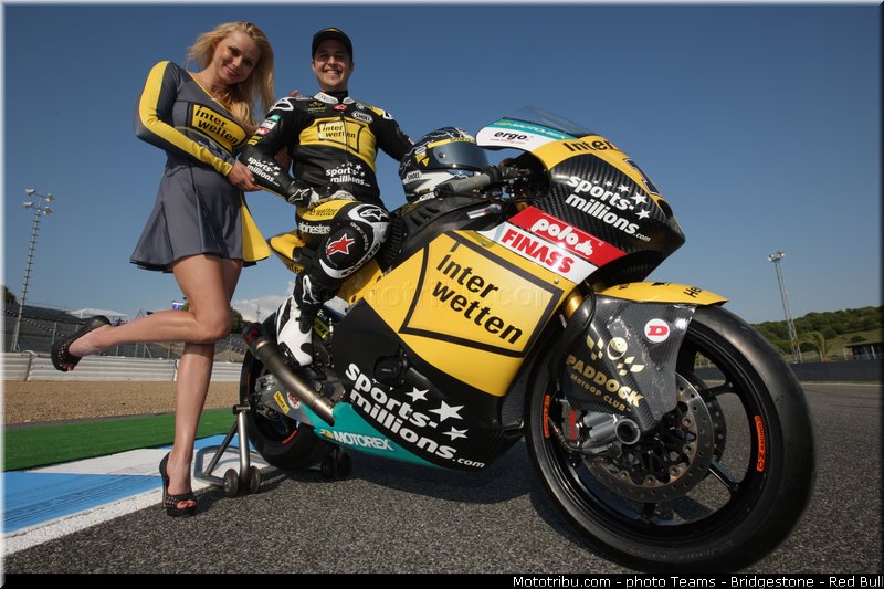 motogp_pitbabe_005_usa_austin_2013
