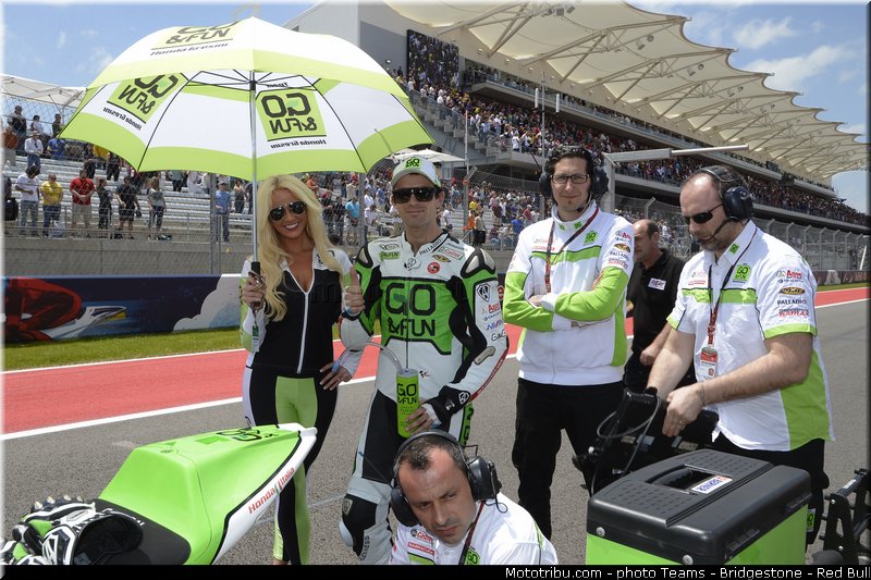 motogp_pitbabe_011_usa_austin_2013