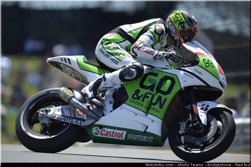 motogp_staring_009_usa_austin_2013