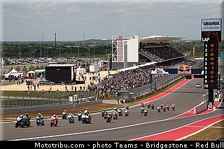 moto2_029_usa_austin_2013.jpg