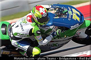 moto2_aegerter_001_usa_austin_2013.jpg