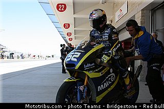 moto2_kent_004_usa_austin_2013.jpg