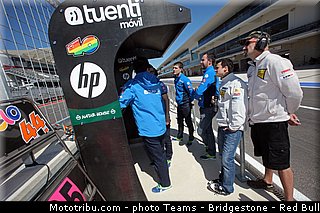 moto2_luthi_003_usa_austin_2013.jpg