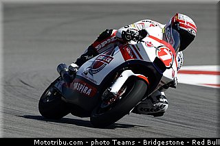 moto2_pradita_008_usa_austin_2013.jpg
