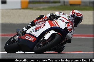 moto2_pradita_013_usa_austin_2013.jpg