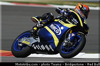 moto2_rossi_009_usa_austin_2013.jpg