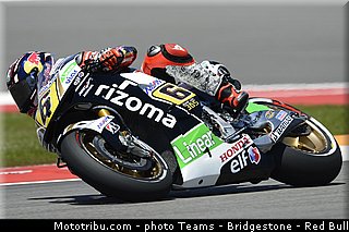 motogp_bradl_012_usa_austin_2013.jpg