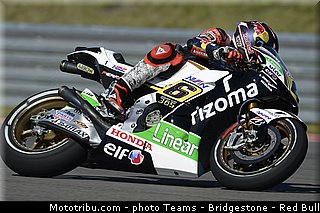 motogp_bradl_021_usa_austin_2013.jpg
