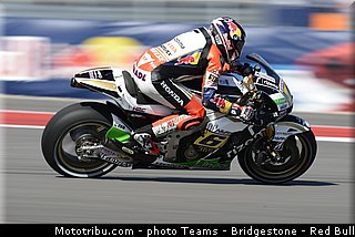 motogp_bradl_038_usa_austin_2013.jpg