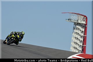 motogp_crutchlow_002_usa_austin_2013.jpg