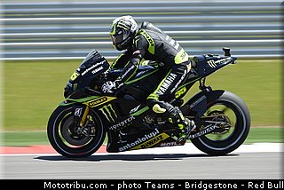 motogp_crutchlow_014_usa_austin_2013.jpg