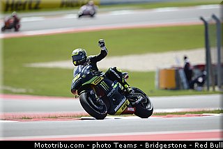 motogp_crutchlow_015_usa_austin_2013.jpg