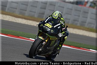 motogp_crutchlow_023_usa_austin_2013.jpg