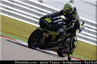 motogp_crutchlow_034_usa_austin_2013.jpg