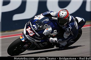 motogp_de_puniet_003_usa_austin_2013.jpg