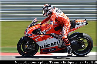 motogp_dovizioso_004_usa_austin_2013.jpg