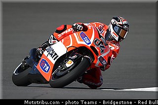 motogp_dovizioso_005_usa_austin_2013.jpg