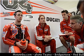 motogp_dovizioso_007_usa_austin_2013.jpg