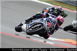 motogp_espargaro_013_usa_austin_2013.jpg