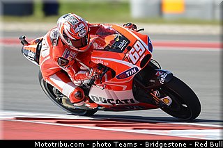 motogp_hayden_009_usa_austin_2013.jpg