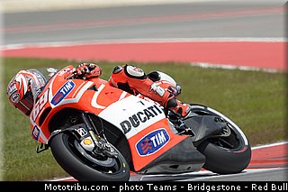 motogp_hayden_012_usa_austin_2013.jpg