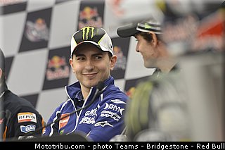 motogp_lorenzo_003_usa_austin_2013.jpg