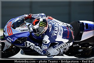 motogp_lorenzo_004_usa_austin_2013.jpg