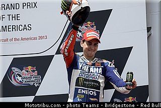 motogp_lorenzo_010_usa_austin_2013.jpg