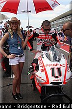 motogp_pitbabe_009_usa_austin_2013.jpg
