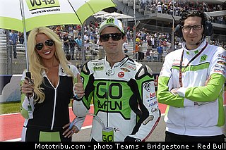 motogp_pitbabe_010_usa_austin_2013.jpg