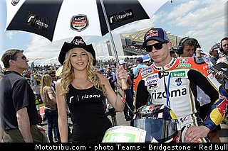 motogp_pitbabe_017_usa_austin_2013.jpg